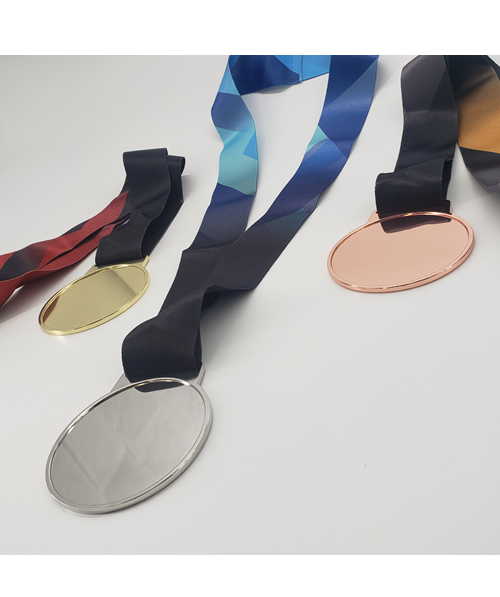 MT-80 Triumphant Medal 3" image 4